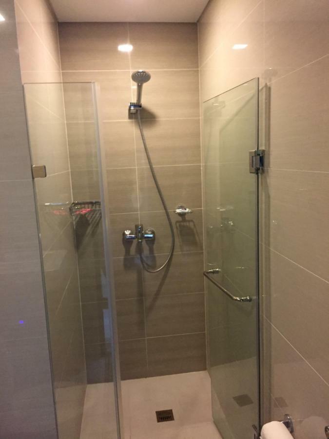 101 Newport Condo C2 马尼拉 外观 照片