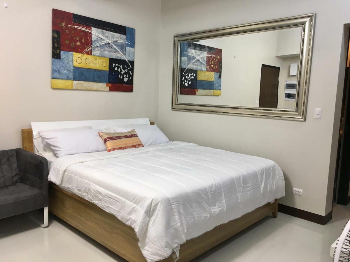 101 Newport Condo C2 马尼拉 外观 照片